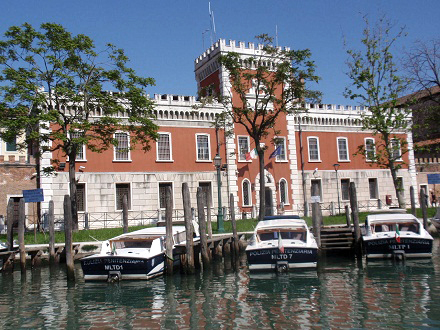 I "Cavalieri di San Marco" donano termometri a infrarossi al Carcere e alla Polizia di Venezia