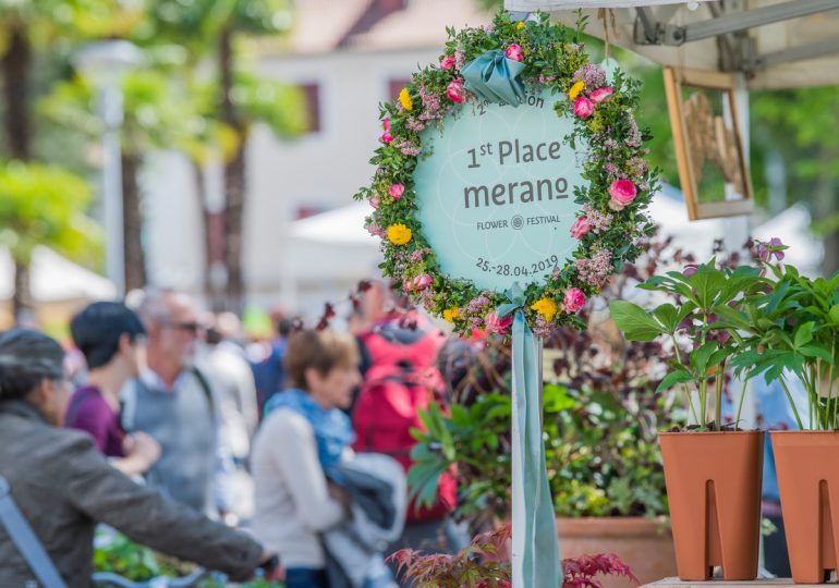 Flower Festival, Mercato ed Anteprima Wine Festival: la primavera meranese si fa in tre