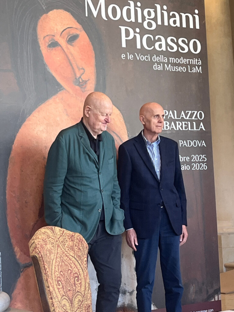 conferenza stampa di presentazione della mostra Modigliani Picasso Voci della modernità dal Museo LaM. Da sinistra Federico Bano e Fernando Mazzocco.