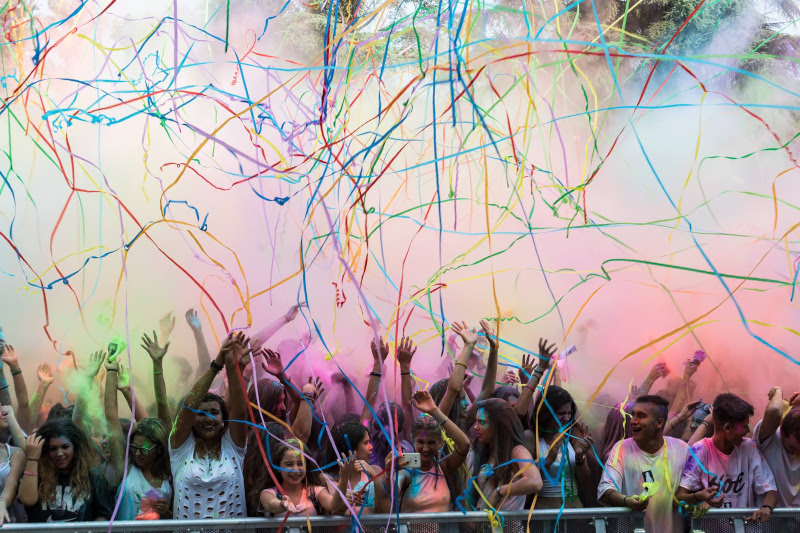 Festa Grande Santa Viola in programma la tappa dell'holi Be The Color
