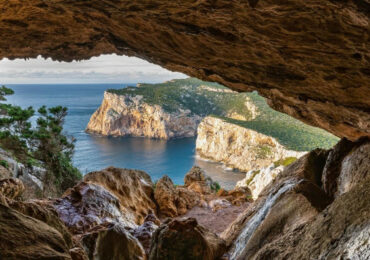 Alghero, l’anima catalana della Sardegna: un viaggio tra mare, storia e sapori senza stagione