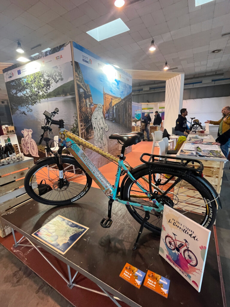 bici per il cicloturismo 