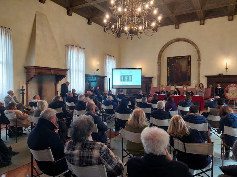 pubblico numeroso per il ritorno della statua Madonna con bambino a Monselice