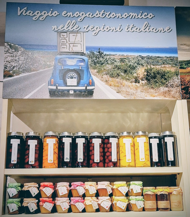 Prodotti tipici del territorio acquistabili nel locale padovano Gourmetteria